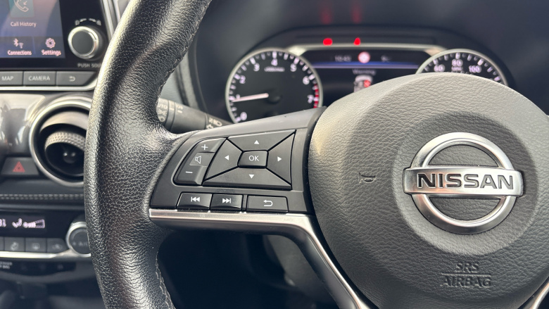 Nissan Juke 1.0 DiG-T 114 N-Connecta 5dr Petrol Hatchback